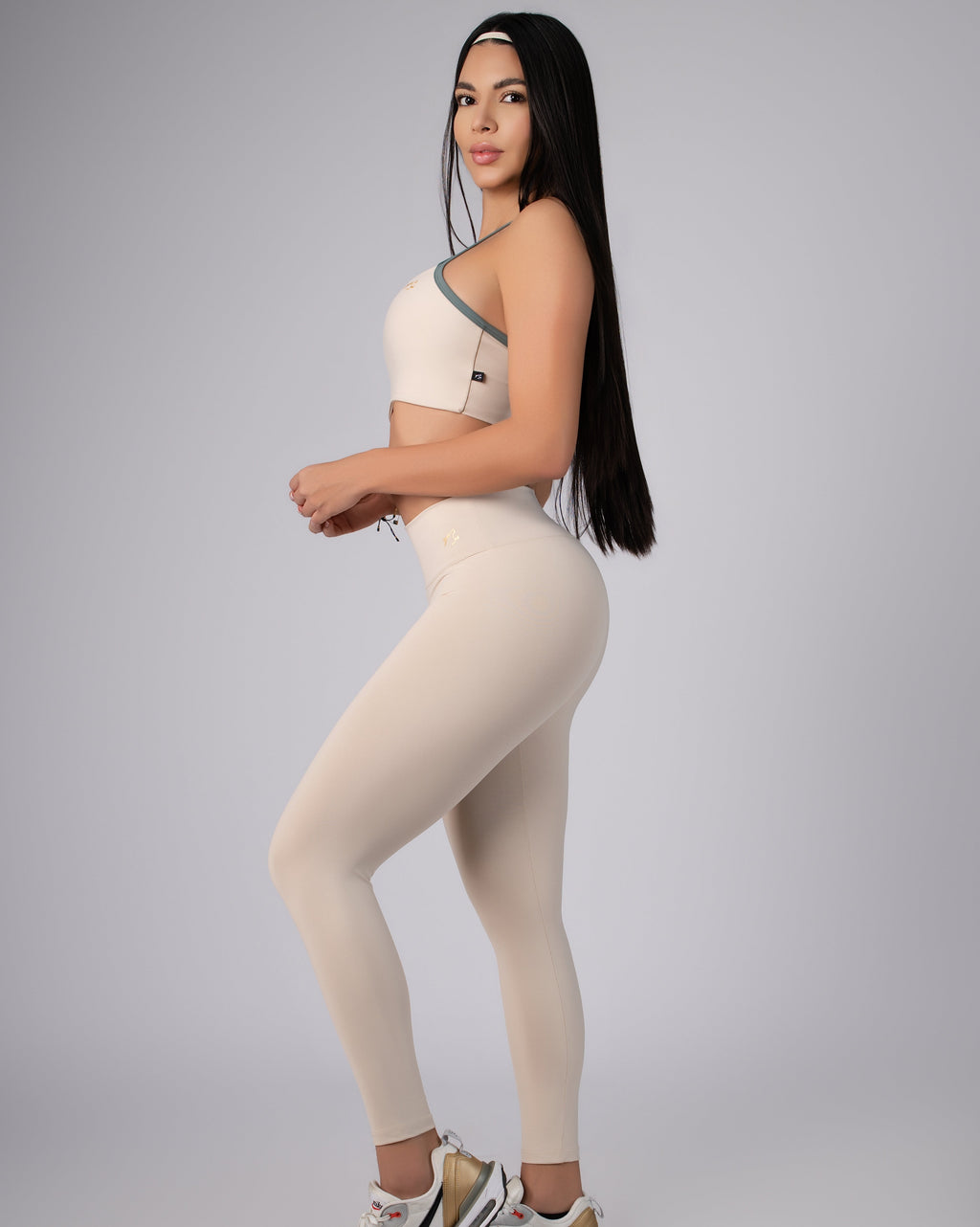Top Trenzado T514 + Leggings Básico L221